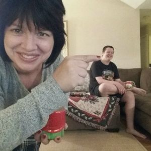 Meet your Posher, Alisa